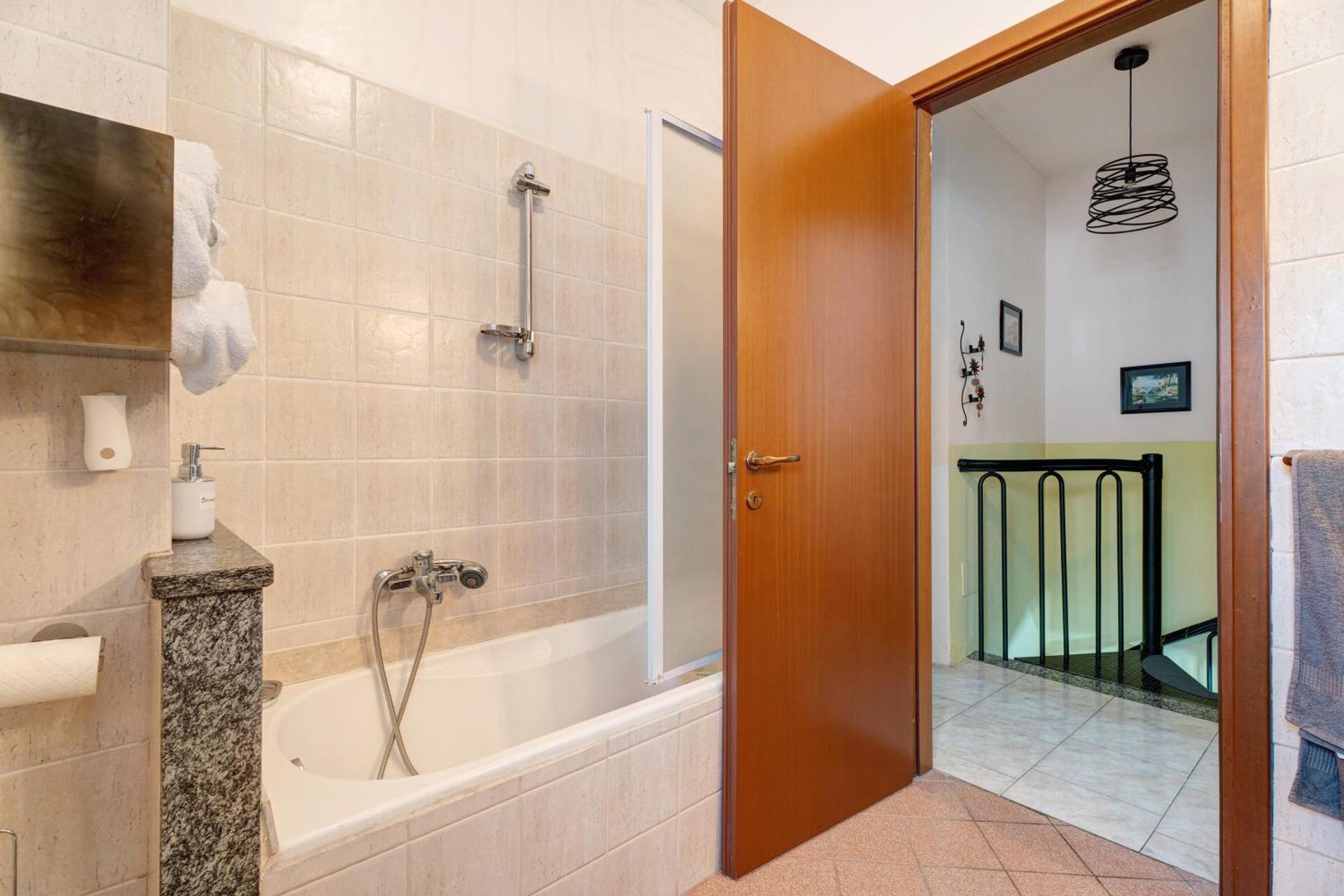 Casa Perry - Lago Maggiore Borgo Ticino Zewnętrze zdjęcie